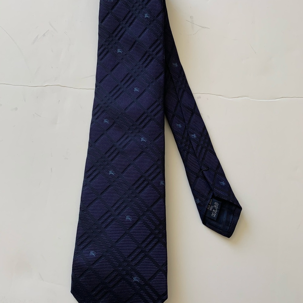 Burberry Mens tie